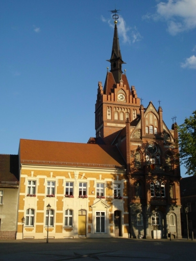 Rathaus und alter Ratskeller in Golßen